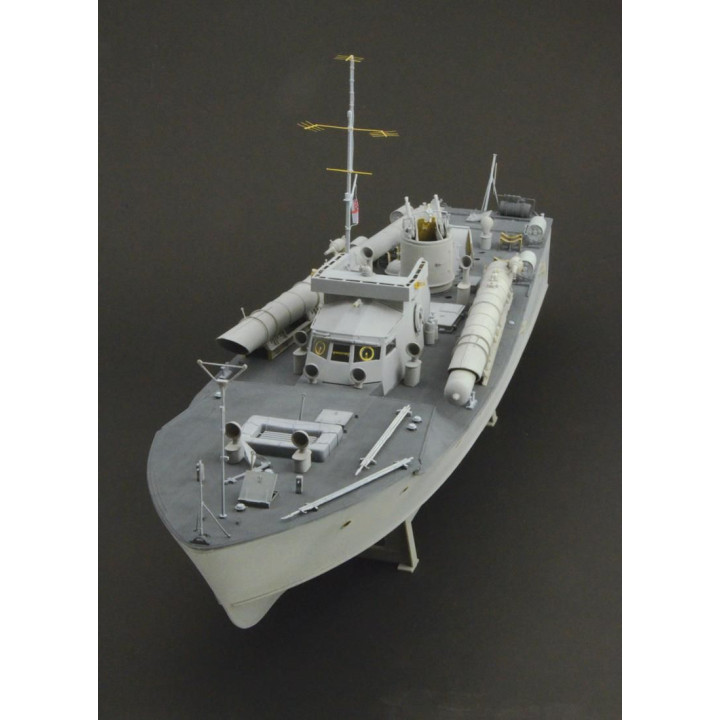 Model Kit loď PRM edice 5610 - VOSPER 72''6' MTB 77 (1:35)