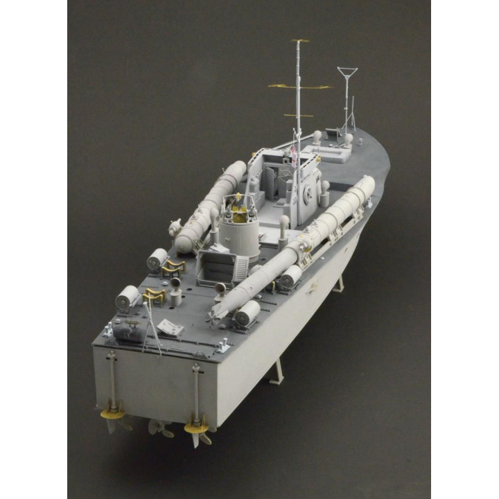 Model Kit loď PRM edice 5610 - VOSPER 72''6' MTB 77 (1:35)