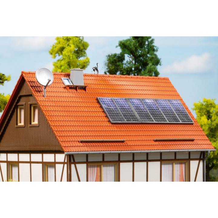Auhagen Satelit a solárne kolektory