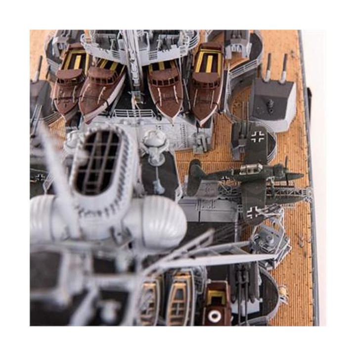AMATI Bismark 1939 1:200 kit