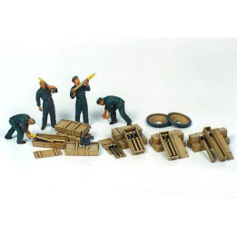 Tamiya German Tank Ammo-Loading Crew Set 1/35
