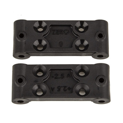 RC10B6.4 plastový Bulkhead, 0° a 2,5, 1 + 1 ks.