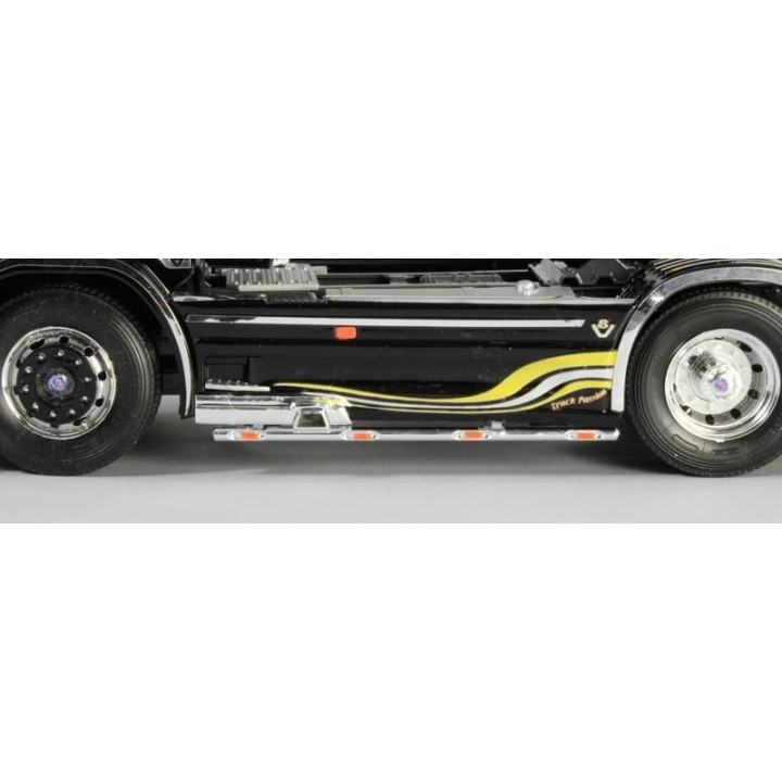 Model Kit truck 3883 - SCANIA R V8 TOPLINE " IMPERIAL" (1:24)