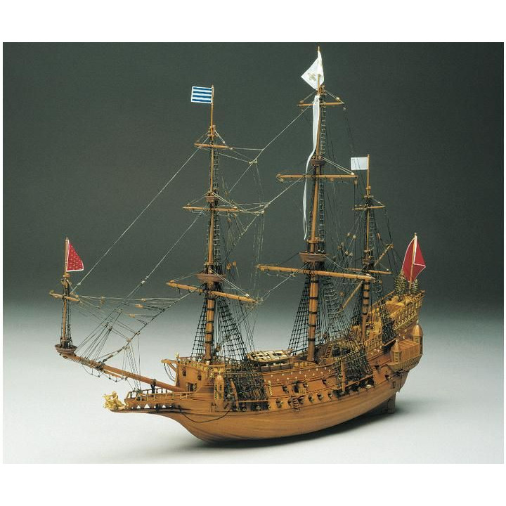 Mantua Model La Couronne 1:98 kit