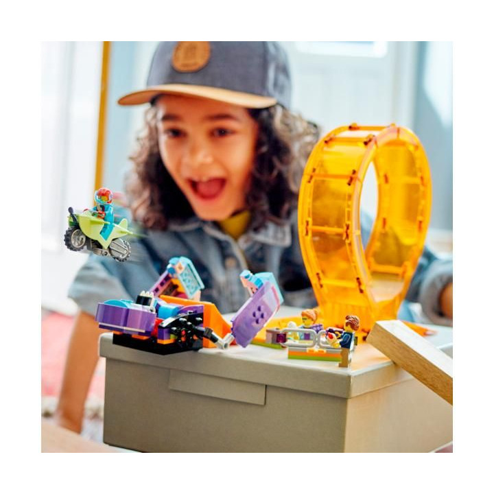 LEGO City - Šimpanzí kaskadérská smyčka