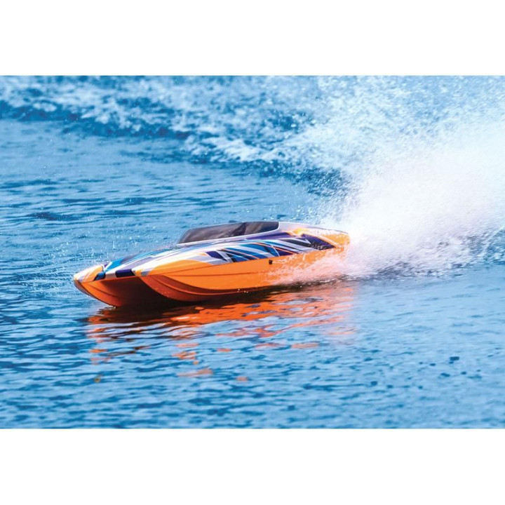 Traxxas DCB M41 TQi RTR červený