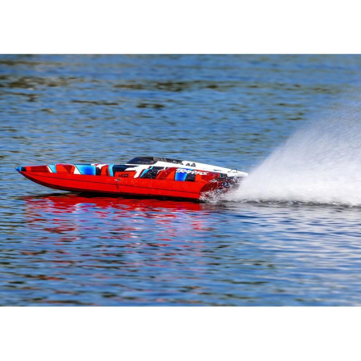 Traxxas DCB M41 TQi RTR červený