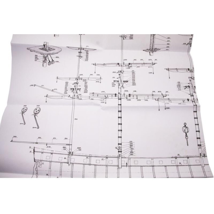 MAMOLI H.M.S. Surprise 1796 1:75 kit