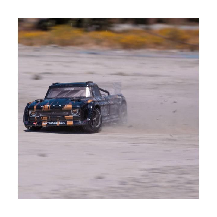 Arrma Infraction 3S BLX 1:8 RTR zlatá