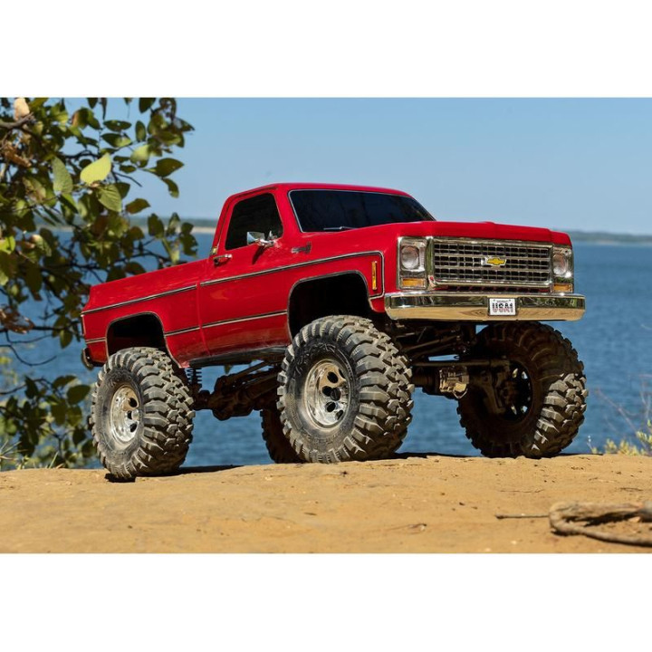 Traxxas TRX-4 Chevrolet K10 1979 TQi 1:10 RTR černý