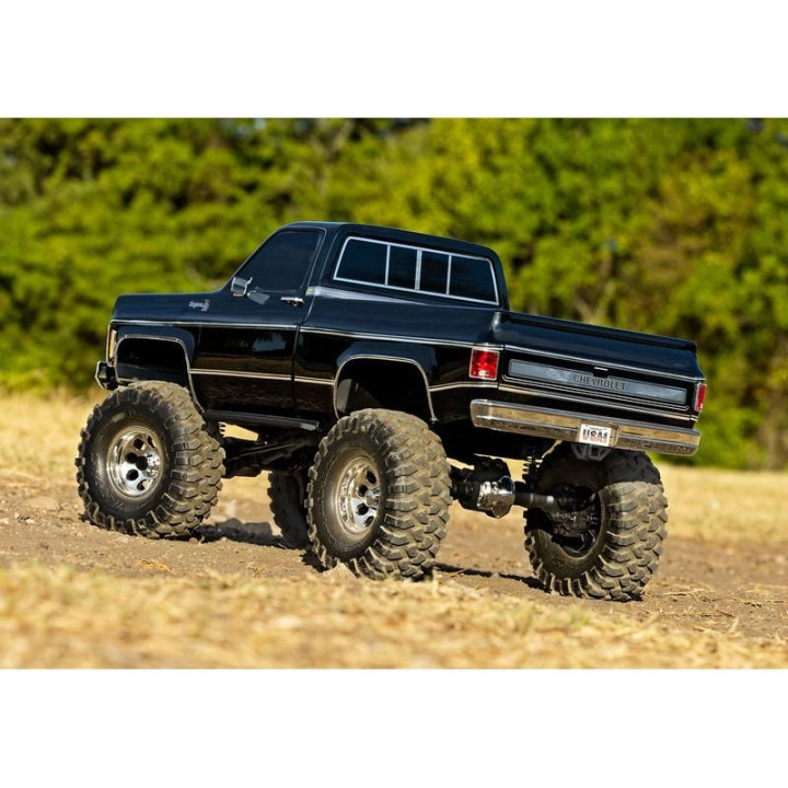 Traxxas TRX-4 Chevrolet K10 1979 TQi 1:10 RTR černý
