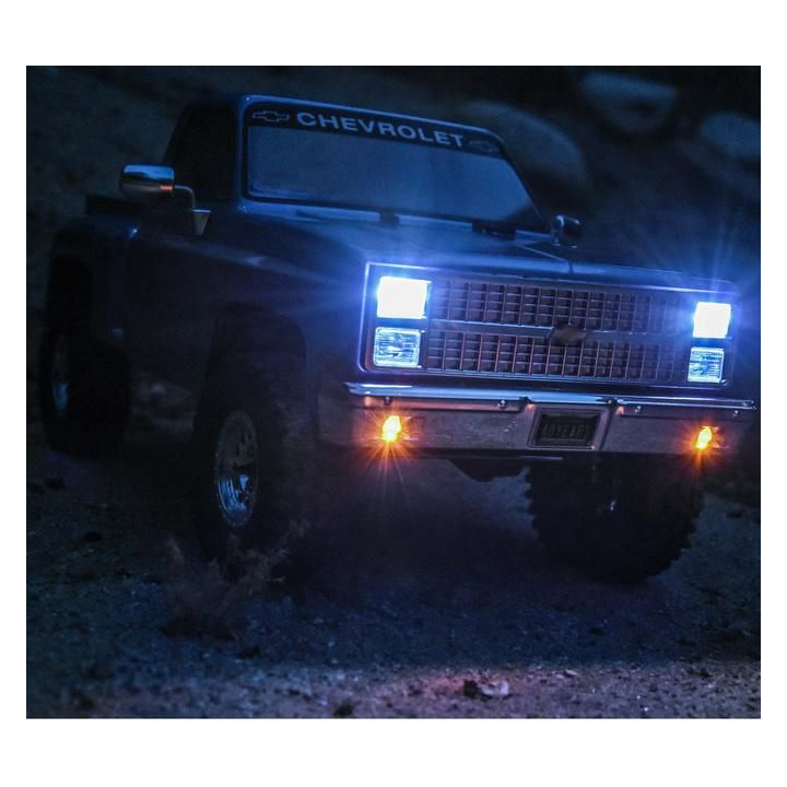 Axial SCX10 III Base Camp Chevrolet K10 1982 RTR