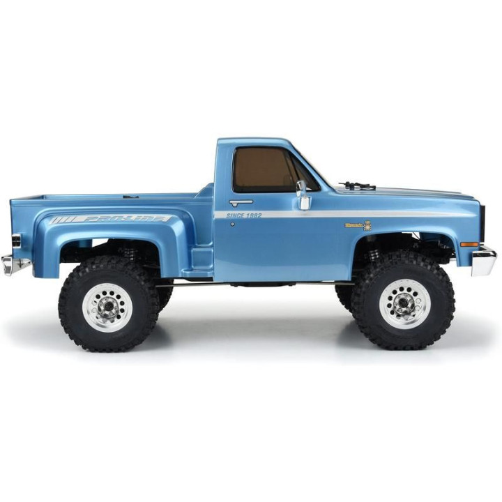 Axial SCX10 III Base Camp Chevrolet K10 1982 RTR