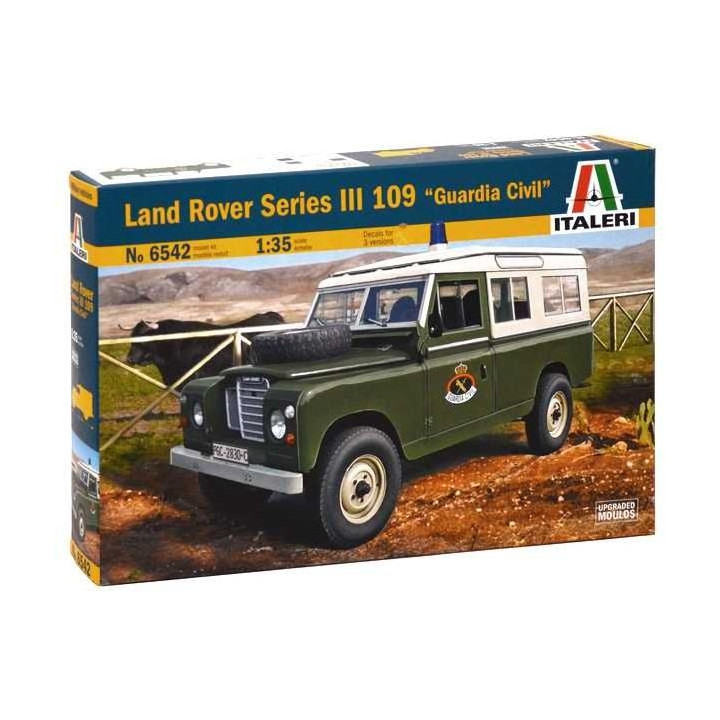 Model Kit auto 6542 – LAND ROVER III 109 „Guardia Civil“ (1:35)