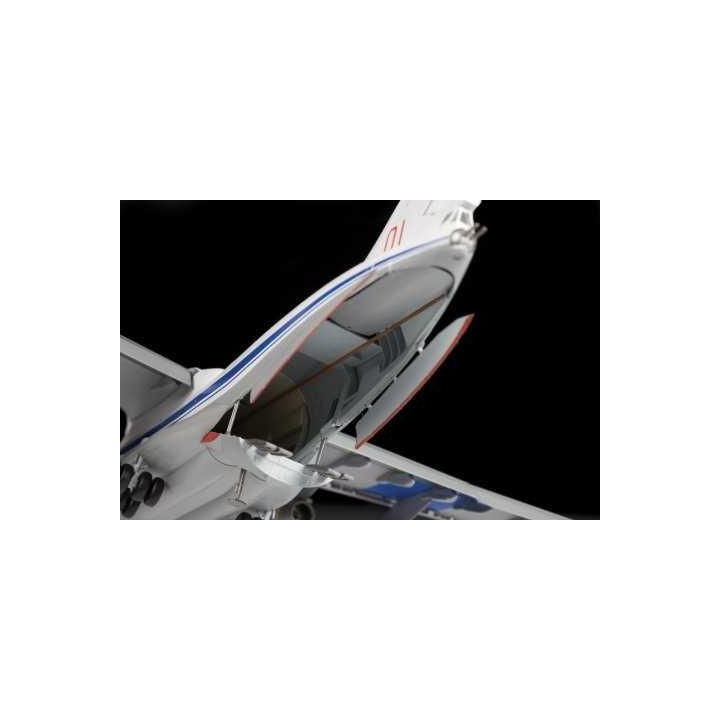 Model Kit letadlo 7011 - Russian strategic airlifter IL-76MD (1:144)
