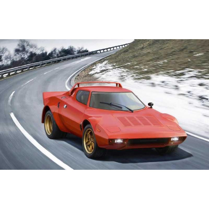 Model Kit auto 3654 - LANCIA STRATOS HF (1:24)