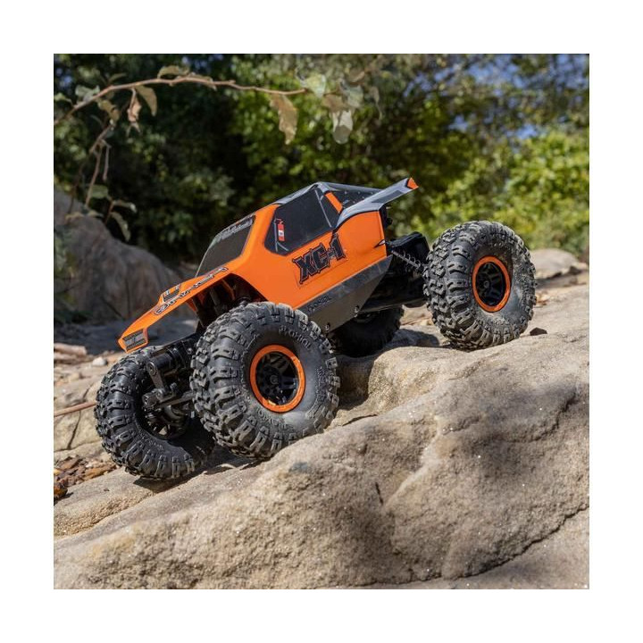 Axial AX24 XC-1 1:24 4WS RTR oranžový