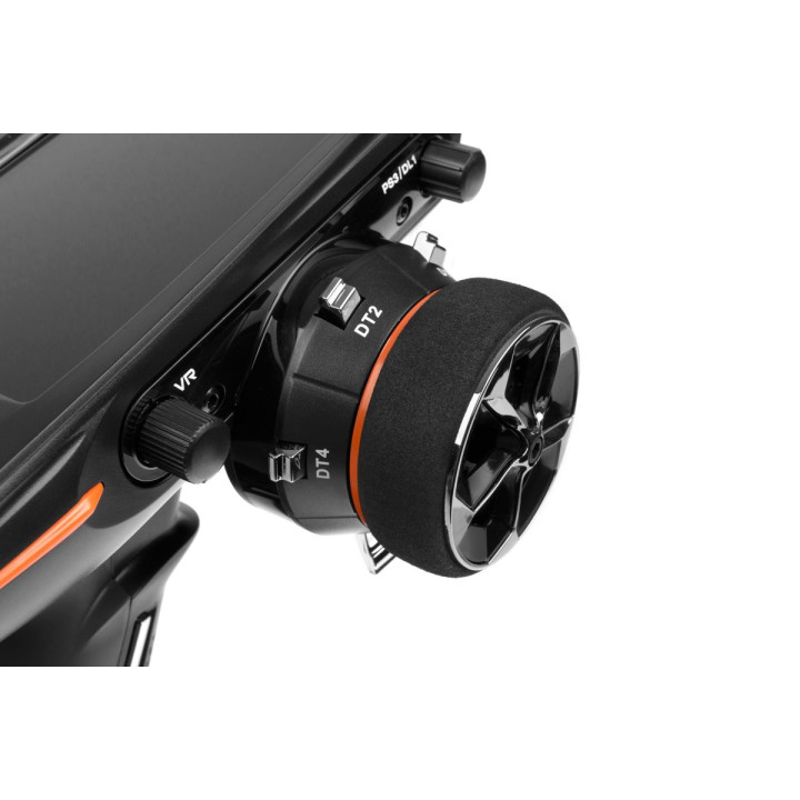 Vysílač RC8X s příjímačem R8FG