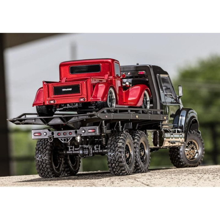 Traxxas TRX-6 Ultimate RC Hauler 6x6 1:10 RTR s navijákem černý