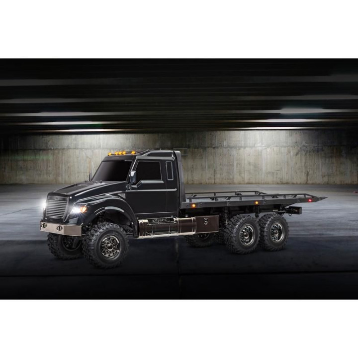 Traxxas TRX-6 Ultimate RC Hauler 6x6 1:10 RTR s navijákem černý