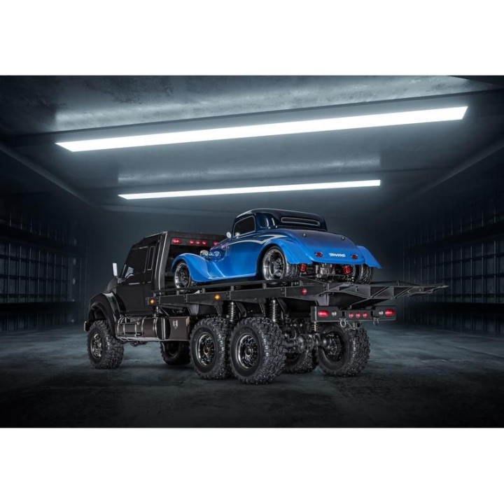 Traxxas TRX-6 Ultimate RC Hauler 6x6 1:10 RTR s navijákem černý