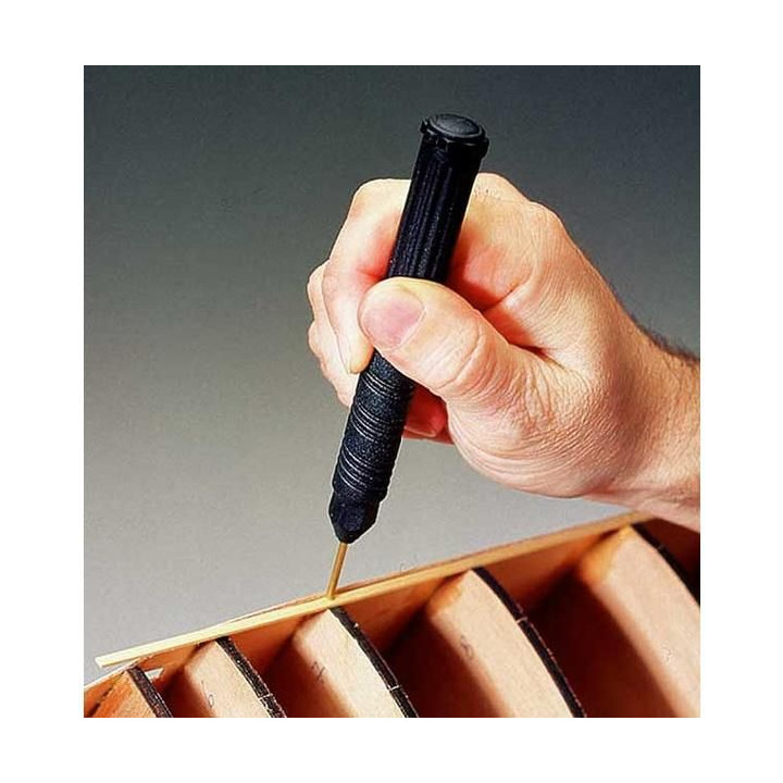 AMATI Zatloukač hřebíků