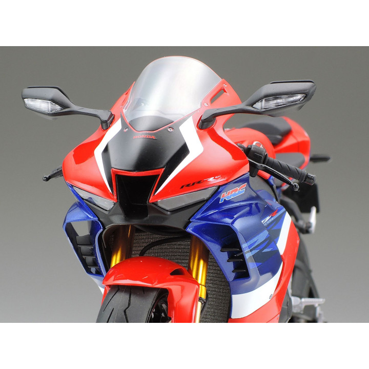Tamiya 1:12 Honda CBR 1000-RR-R Fireblade SP