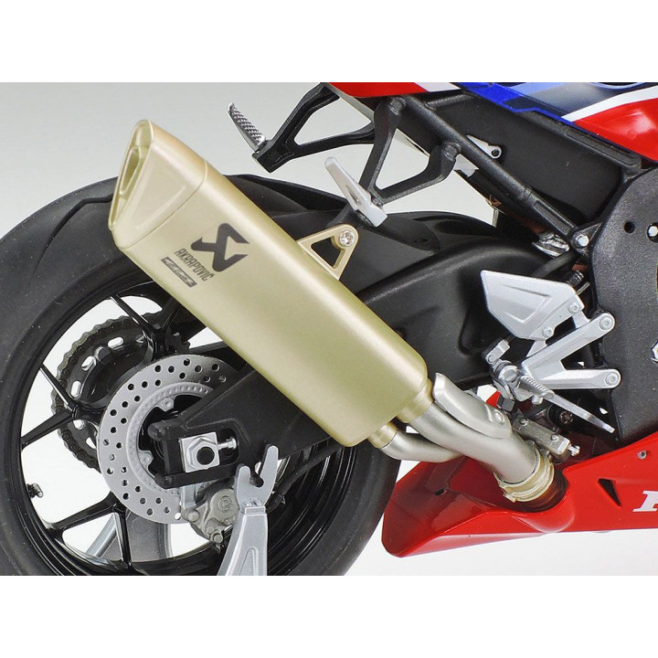 Tamiya 1:12 Honda CBR 1000-RR-R Fireblade SP
