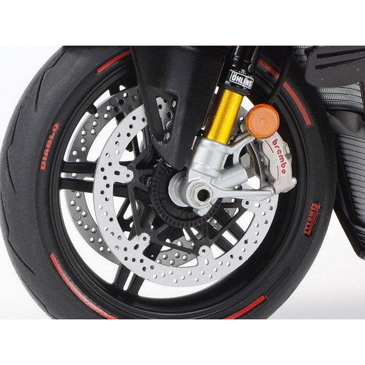 Tamiya 1:12 Ducati Superleggera V4