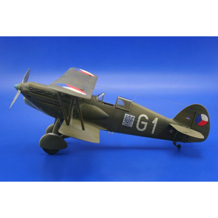 EDUARD Avia B-534 IV. série 1/48 ProfiPACK edition