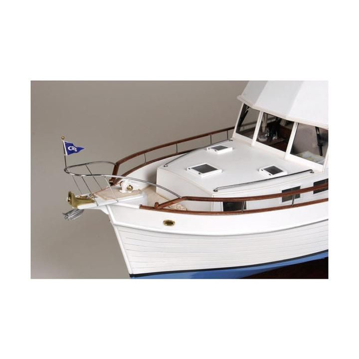 AMATI Grand Banks motorová jachta 1967 1:20 kit