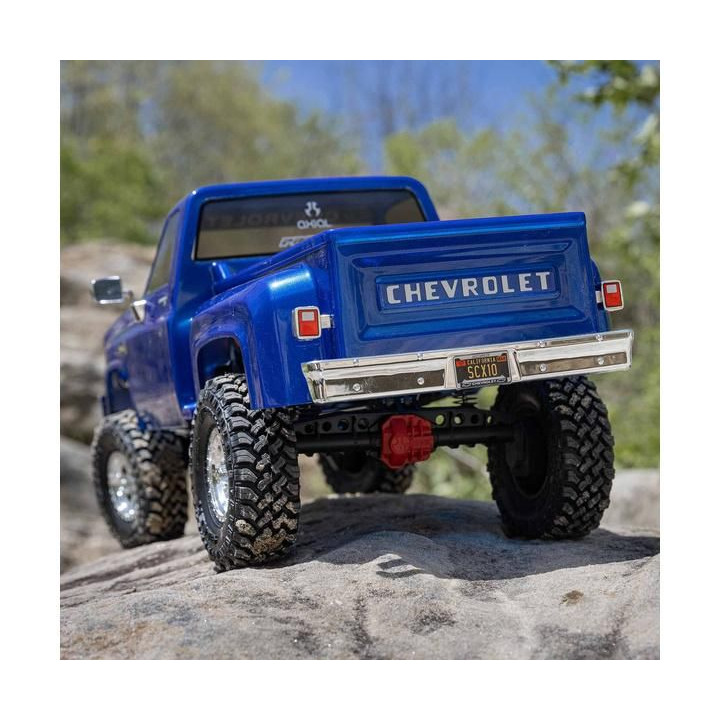 Axial SCX10 III Base Camp 1:10 4WD Chevy K10 1982 RTR černý