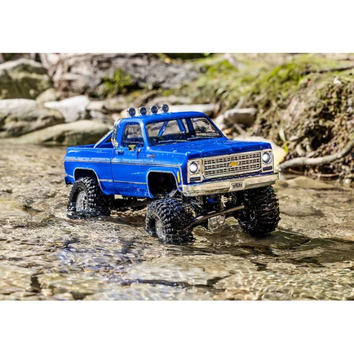 Traxxas TRX-4M Chevrolet K10 1979 1:18 RTR modrý