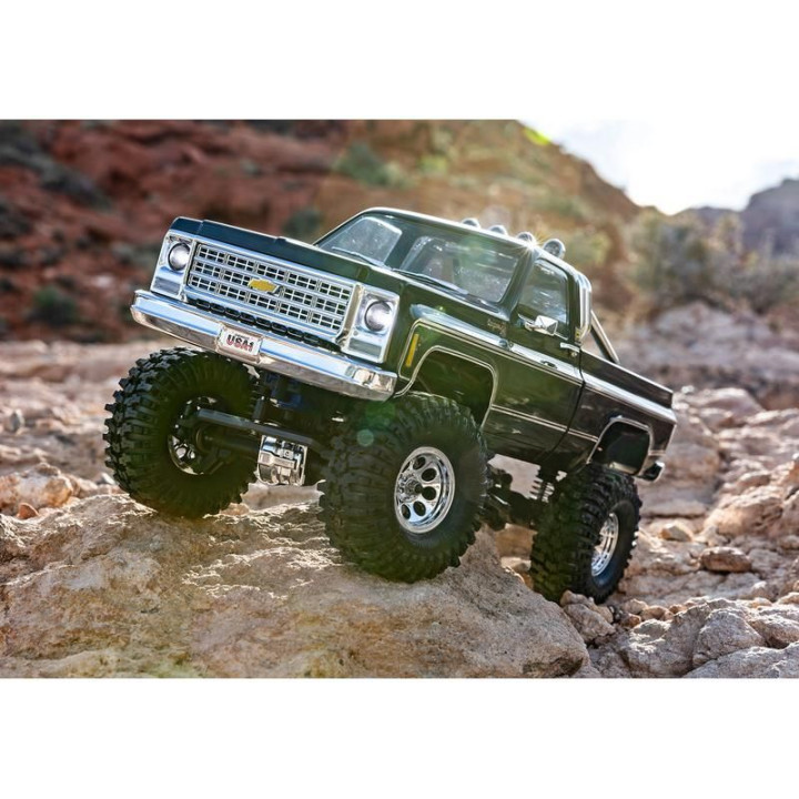 Traxxas TRX-4M Chevrolet K10 1979 1:18 RTR červený