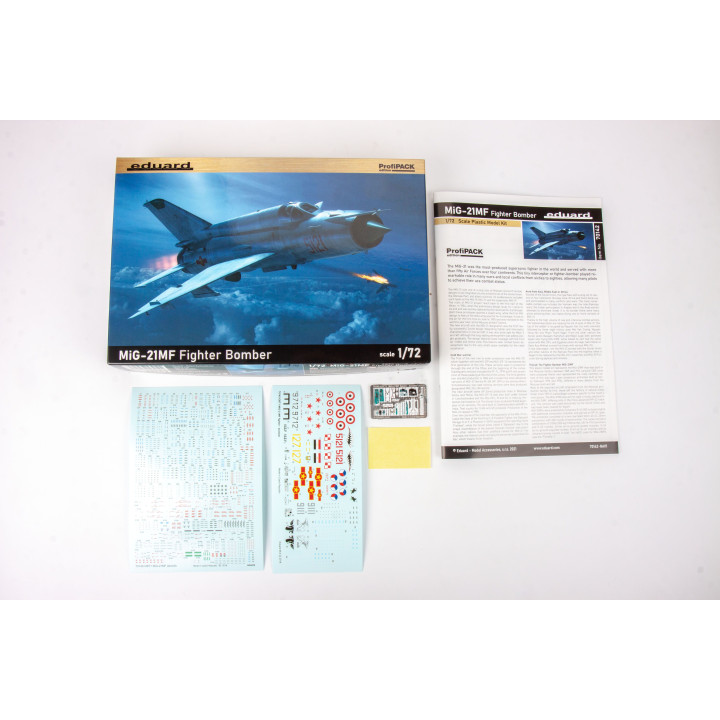 EDUARD MiG-21MF Fighter Bomber 1/72