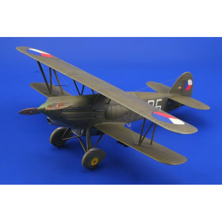 EDUARD Avia B-534 III. série (Reedice) 1/48 ProfiPACK edition