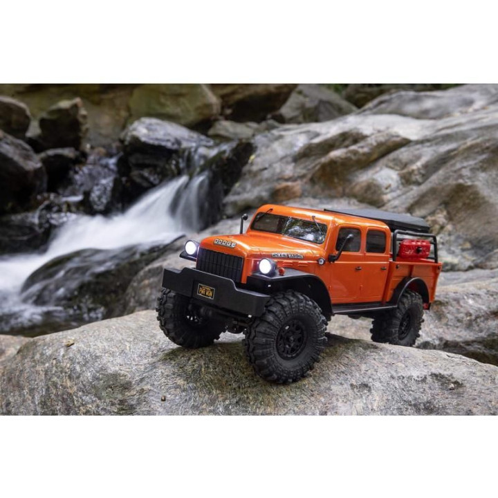 Axial SCX24 Dodge Power Wagon 1940 1:24 4WD oranžový