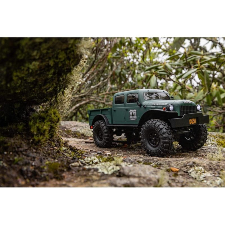 Axial SCX24 Dodge Power Wagon 1940 1:24 4WD zelený