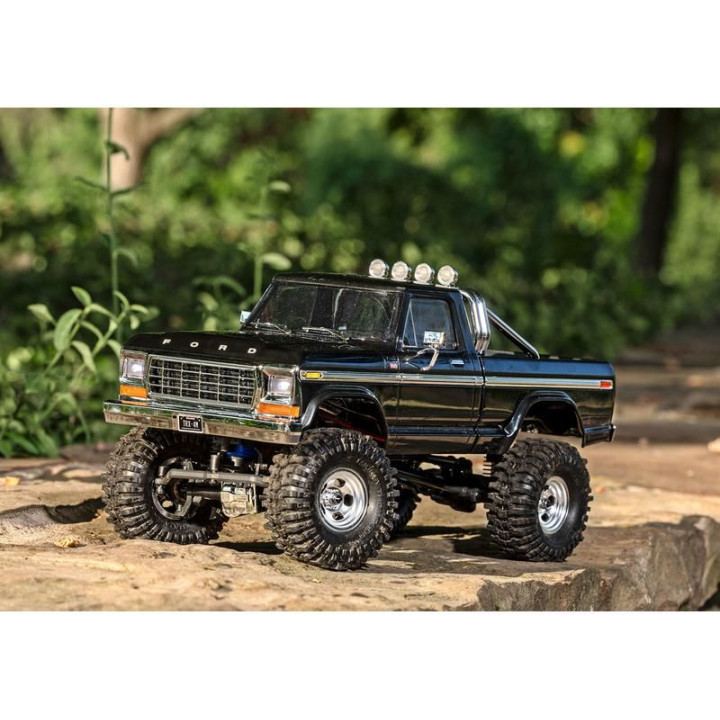 Traxxas TRX4-M Ford F-150 1979 1:18 RTR modrý