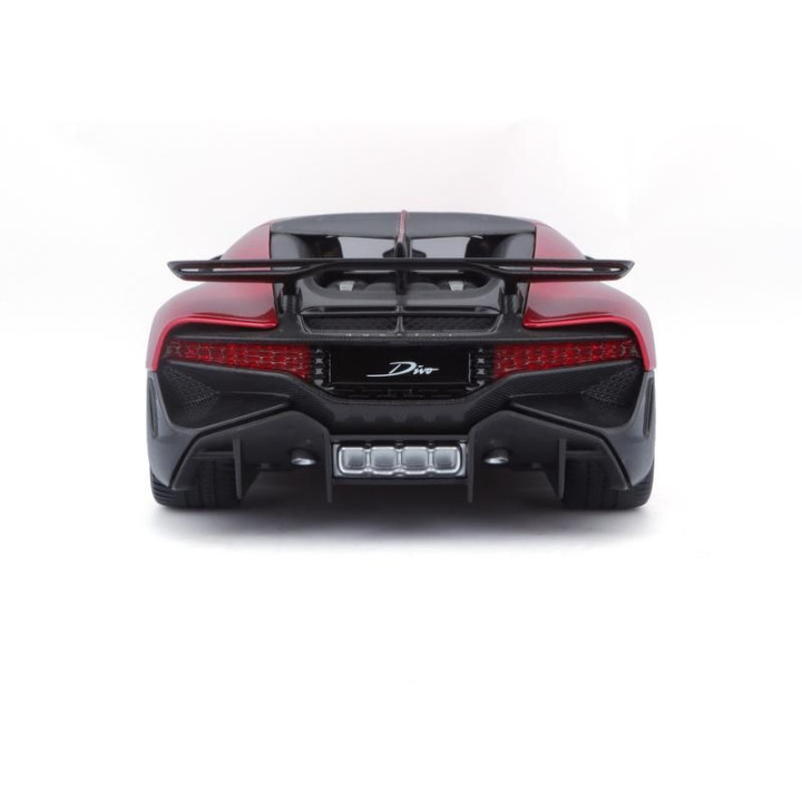 Bburago Bugatti Divo 1:18 červená