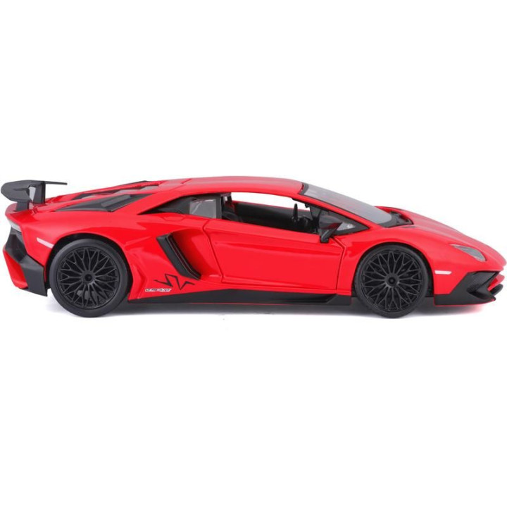 Bburago Lamborghini Aventador LP 750-4 SV 1:24 červená