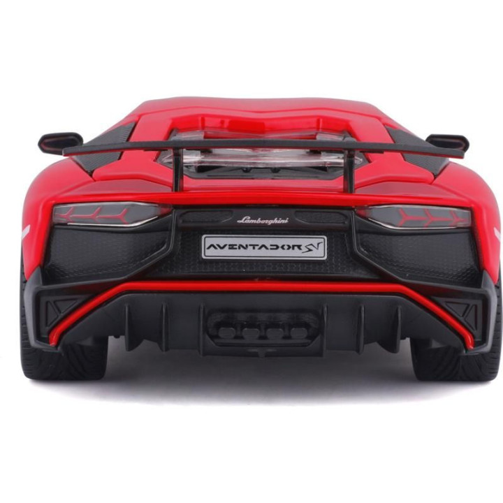 Bburago Lamborghini Aventador LP 750-4 SV 1:24 červená