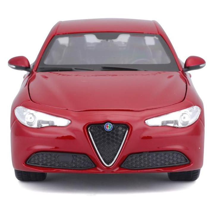 Bburago Alfa Romeo Giulia 2016 1:24 červená metalíza