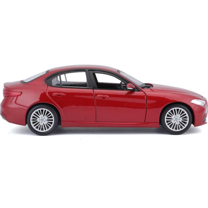 Bburago Alfa Romeo Giulia 2016 1:24 červená metalíza