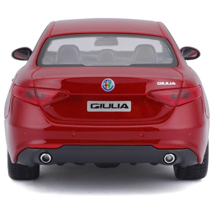 Bburago Alfa Romeo Giulia 2016 1:24 červená metalíza