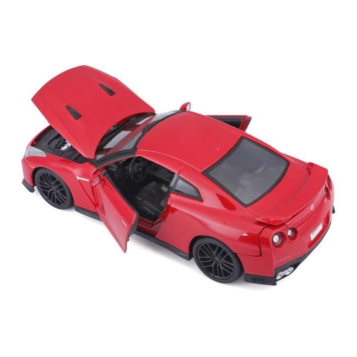 Bburago Plus Nissan GT-R 1:24 červená