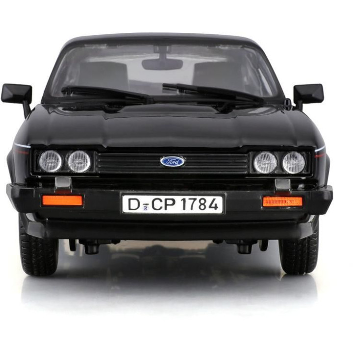 Bburago Plus Ford Capri 1982 1:24 černá