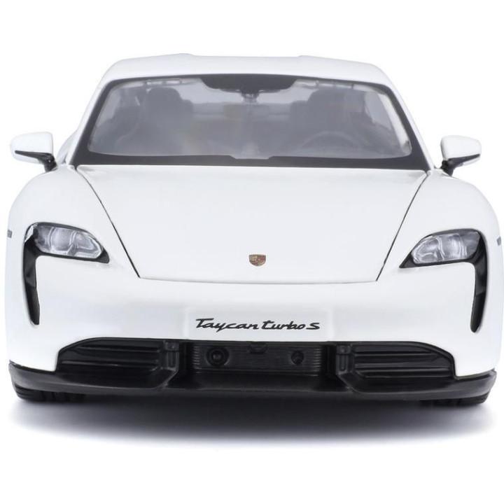 Bburago Porsche Taycan Turbo S 2019 Carrara 1:24 bílá
