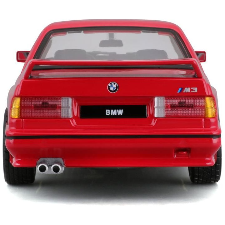 Bburago BMW 3 Series M3 1988 1:24 červená