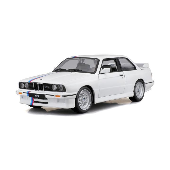Bburago BMW 3 Series M3 1988 1:24 bílá